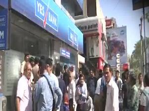 Yes Bank ATMs are working fine now | News @ 7 (08.03.2020)