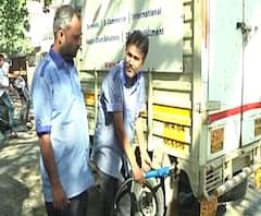 Petrol Diesel price hike | पेट्रोल-डिझेलच्या उत्पादन शुल्कात 3 रुपयांनी वाढ,नागरिकांच्या प्रतिक्रिया