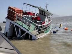 Ferry boat capsizes in Alibaug, all passengers rescued