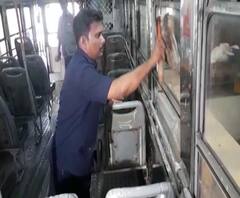 Best Bus Cleaning | कोरोनामुळे बेस्टच्या बस स्वच्छतेत वाढ, लोकलप्रमाणे बसचंही निर्जंतुकीकरण