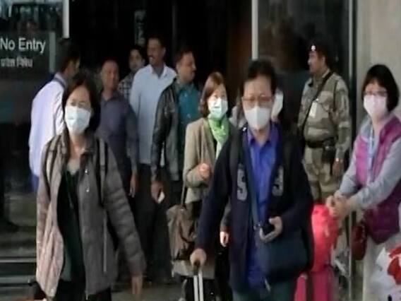 Coranavirus: अमेरिका में कोरोना ने ली 15 लोगों की जान, 200 से ज्यादा लोग संक्रमित