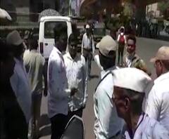 Pimpri Chinchwad | रस्त्यावर थुंकल्यास पिंपरी-चिंचवड पालिकेची कारवाई, आतापर्यंत 100 नागरिकांना दंड