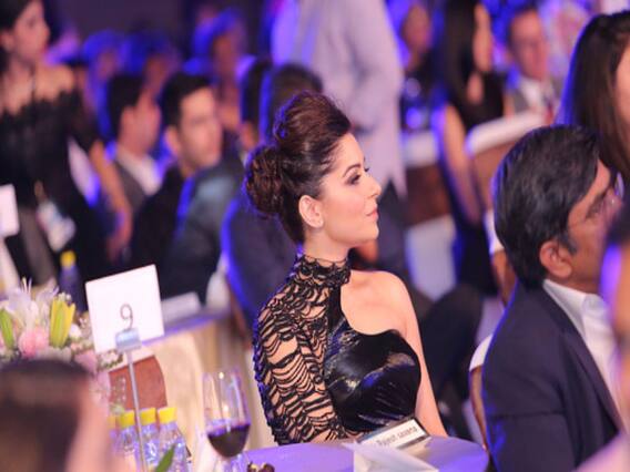 महामारी का मजाक बनाने वालों की घंटी बजाओ