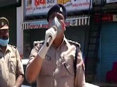 Lockdown: Ghaziabad के DSP ने अपनी कविता के जरिए लोगों से बाहर न निकलने की अपील की