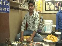 COVID-19: Ground report from Chandni Chowk's Parathe Wali Gali