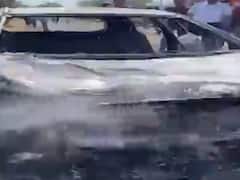 અમદાવાદઃ હાથીજણ સર્કલ પાસે કારમાં અચાનક લાગી આગ, એકનું મોત