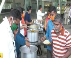 #Corona Lockdown Help | वाशीतील एक्झिबिशन सेंटरमध्ये परप्रांतीयांना निवारा, 250जणांसाठी जेवणाचीही सोय