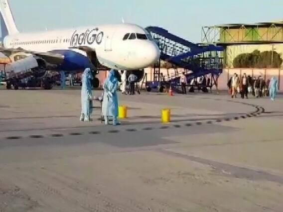 Coronovirus: ઈરાનમાં ફસાયેલા 275 ભારતીયો પહોંચ્યા જોધપુર, જુઓ વીડિયો 