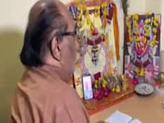 ચૈત્રી નવરાત્રી નિમિત્તે ભક્તોએ બતાવી જાગૃતિ, ભરુચમાં પરિવારે ઓનલાઇન કરાવી ગ્રહ શાંતિ, જુઓ વીડિયો