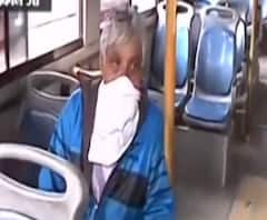 ১ জন যাত্রীকে নিয়ে চলছে বেহালা পর্ণশ্রী-সল্টলেক রুটের সরকারি বাস!