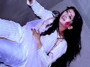 Naira pushed in a pit on Holi | Saas Bahu Aur Saazish (09.03.2020)