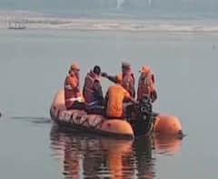 হাওড়ার বাউড়িয়ায় মাঝ গঙ্গায় নৌকাডুবি, নিখোঁজ ১