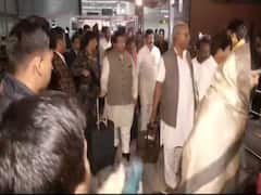 MP crisis: BJP moves flocks to Gurugram hotel | Namaste Bharat part 1