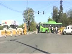 दिल्ली में आनंद विहार जाने वाले रास्ते बंद | TOP 25