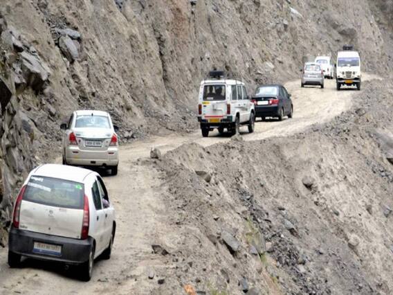 बद्रीनाथ धाम हाईवे पर लैंडस्लाइड रोकने की इंसानी कोशिश, देखिए कैसे ?