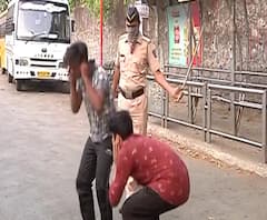 India Lockdown | घराबाहेर पडणाऱ्यांना उठाबशा काढण्याची शिक्षा देऊन पोलिसांनी दिली समज | ABP Majha