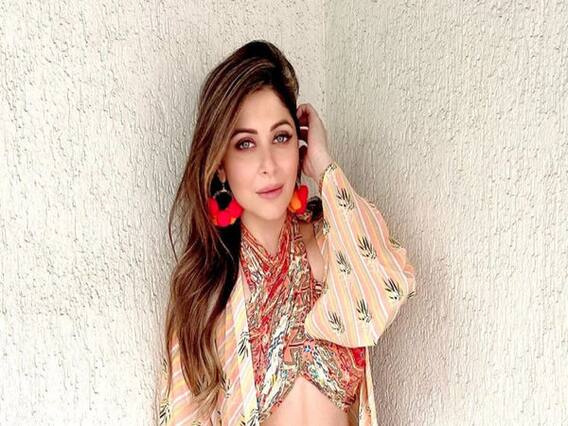 सनसनी: सैकड़ों जान पर भारी पड़ी 'बेबी डॉल' कनिका कपूर की 'कोरोना पार्टी' !