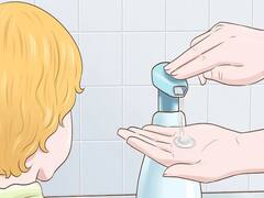 Corona: Smriti Irani, Surjewala समेत तमाम बड़ी हस्तियों ने वीडियो जारी कर दी Hand Wash की सलाह 