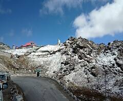 করোনা আতঙ্কে পর্যটকদের জন্য বন্ধ নাথুলা পাস, সিকিমে বিদেশিদের ঢোকায় নিষেধাজ্ঞা