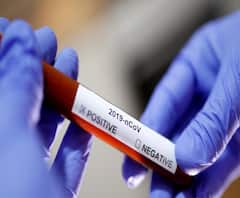 শাহরুখ খানের বন্ধুর মেয়ে করোনায় আক্রান্ত 