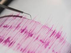 Earthquake hits Delhi-NCR again with 2.7 magnitude 
