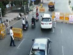 Two faces of lockdown, threatened doctors & hungry migrants | Master Stroke 