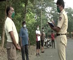 Coronavirus | माझाच्या बातमीची दखल; आरे कॉलनीत मॉर्निंग वॉक करणाऱ्यांवर कारवाई