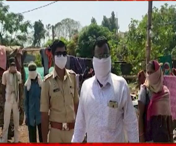 Coronavirus | पुण्याहून कर्नाटकला जाणारा ट्रक पकडला; ट्रकमधून दाटीवाटीने 70जणांचा प्रवास