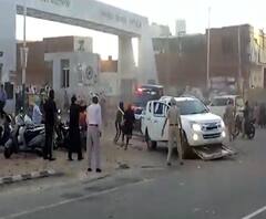 India Lockadown | पंजाबमध्ये चार निहंगांचा पोलिसांवर प्राणघातक हल्ला, तलवार आणि धारधार शस्त्राने वार; 