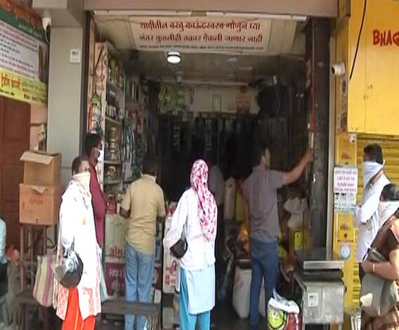 India Lockdown | संचारबंदीमुळे राज्यातील अनेक भागांत धान्यसाठ्याचा तुटवडा | ABP Majha