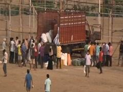 Despite large areas, people avoid distancing: Ground Report from Mumbai 