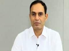 વેપારીઓએ દુકાનોમાં સેનેટાઇઝની વ્યવસ્થા રાખવી પડશેઃ વિજય નેહરા