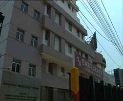 মল্লিকবাজারে বেসরকারি নিউরো হাসপাতালে স্নায়ুরোগীর করোনা পজিটিভ, দেখুন হেডলাইনস