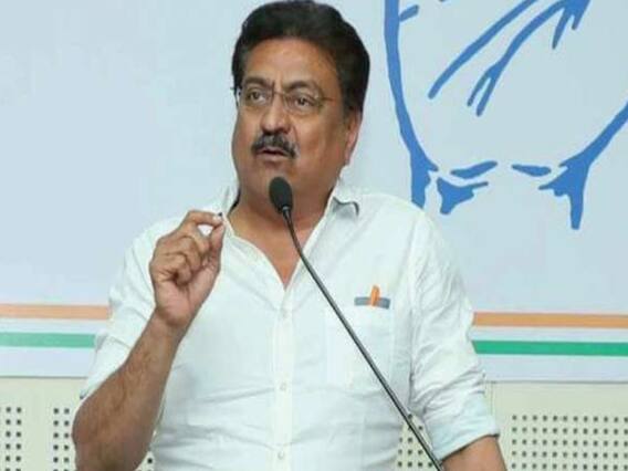 રાજકોટઃ મફત અનાજ મુદ્દે આંદોલન શરૂ કરે તે પહેલા જ ઇન્દ્રનીલ રાજ્યગુરુની અટકાયત, જુઓ વીડિયો