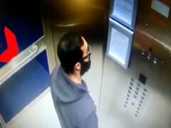 Watch how COVID-19 patients try to spread the disease