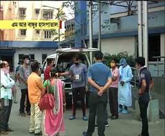 করোনায় আক্রান্ত স্বাস্থ্য-কর্তা, হাওড়া জেলা হাসপাতালের শীর্ষ আধিকারিকের করোনা রিপোর্ট পজিটিভ- সঙ্গে ২৩ জেলার আরও খবর-এক ঝলকে