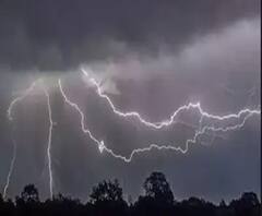 বৃষ্টির সঙ্গে ঝোড়ো হাওয়া, তৈরি হতে পারে কালবৈশাখীর মতো পরিস্থিতি 