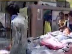 જેતપુરઃ એમ્બ્યુલન્સ ન મળતા ગરીબ દર્દીને લારીમાં હોસ્પિટલ લઈ જવો પડ્યો, જુઓ વીડિયો 