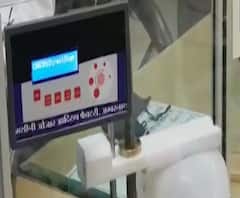 Ambernath Ventilators | अंबरनाथच्या ऑर्डनन्स फॅक्टरीत व्हेंटिलेटर्सची निर्मिती, शस्त्र बनवणारे कामगार कोरोनाच्या लढाईत अग्रेसर!