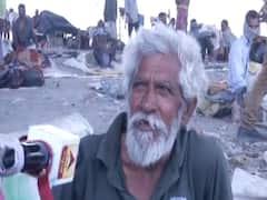 Lockdown: ISBT के पास यमुना पुल के नीचे सैकड़ों मजदूर जुटे