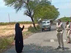 रोकने पर पुलिस पर महिला के थूकने वाले की पूरी सच्चाई | सच्चाई का सेंसेक्स