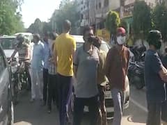 UP: Panic buying increases after the announcement to seal Coronavirus hotspots