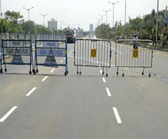 সতর্কতা বহাল রাখতে মুদিয়ালিতে বসল রেলগার্ড