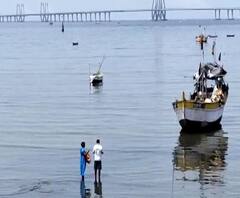Worli Lockdown | वरळीत लॉकडाऊन असताना लोकांचा कोळीवाडा ते माहिम बोटीतून प्रवास