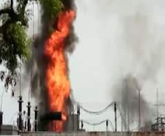 Satara Transformer Fire | साताऱ्यात ट्रान्सफॉर्मरला भीषण आग, लोणंदमधील वीजपुरवठा खंडित