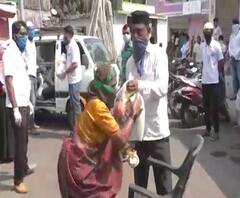 Pimpri | पिंपरीत हिंदू-मुस्लिम ऐक्याचं दर्शन, गरिबांना अन्नवाटप, निराधारांना मदतीचा हात