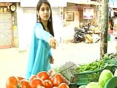 Actress Pallavi Gupta reaches vegetable market amid lockdown 