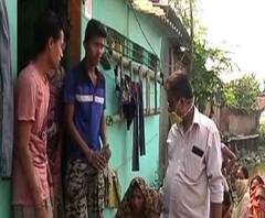 লকডাউনের মধ্যে বাবার মৃৃত্যু, এবিপি আনন্দ ও কলকাতা পুলিশের সহযোগিতায় বিহারের বাড়ি ফিরলেন রঞ্জিত রায় 