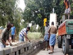 Tamil Nadu builds wall at AP border to stop movement amid lockdown