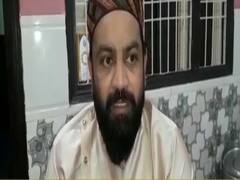Amid lockdown people offer Namaz at homes during shab e barat